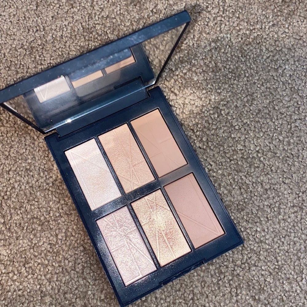NARS face palette - used